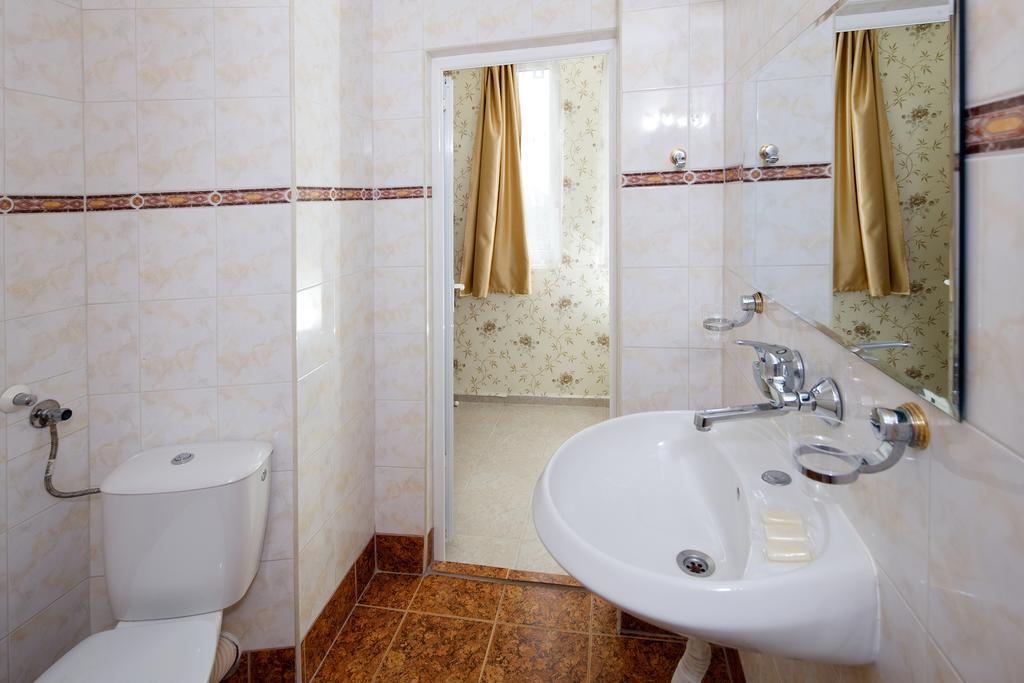 Hotel Yantra Sunny Beach Esterno foto