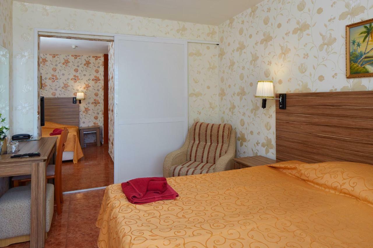 Hotel Yantra Sunny Beach Esterno foto