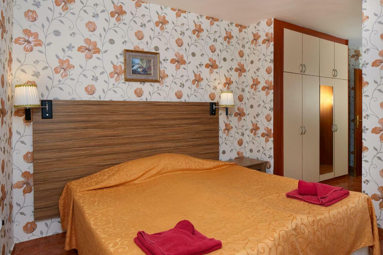 Hotel Yantra Sunny Beach Esterno foto