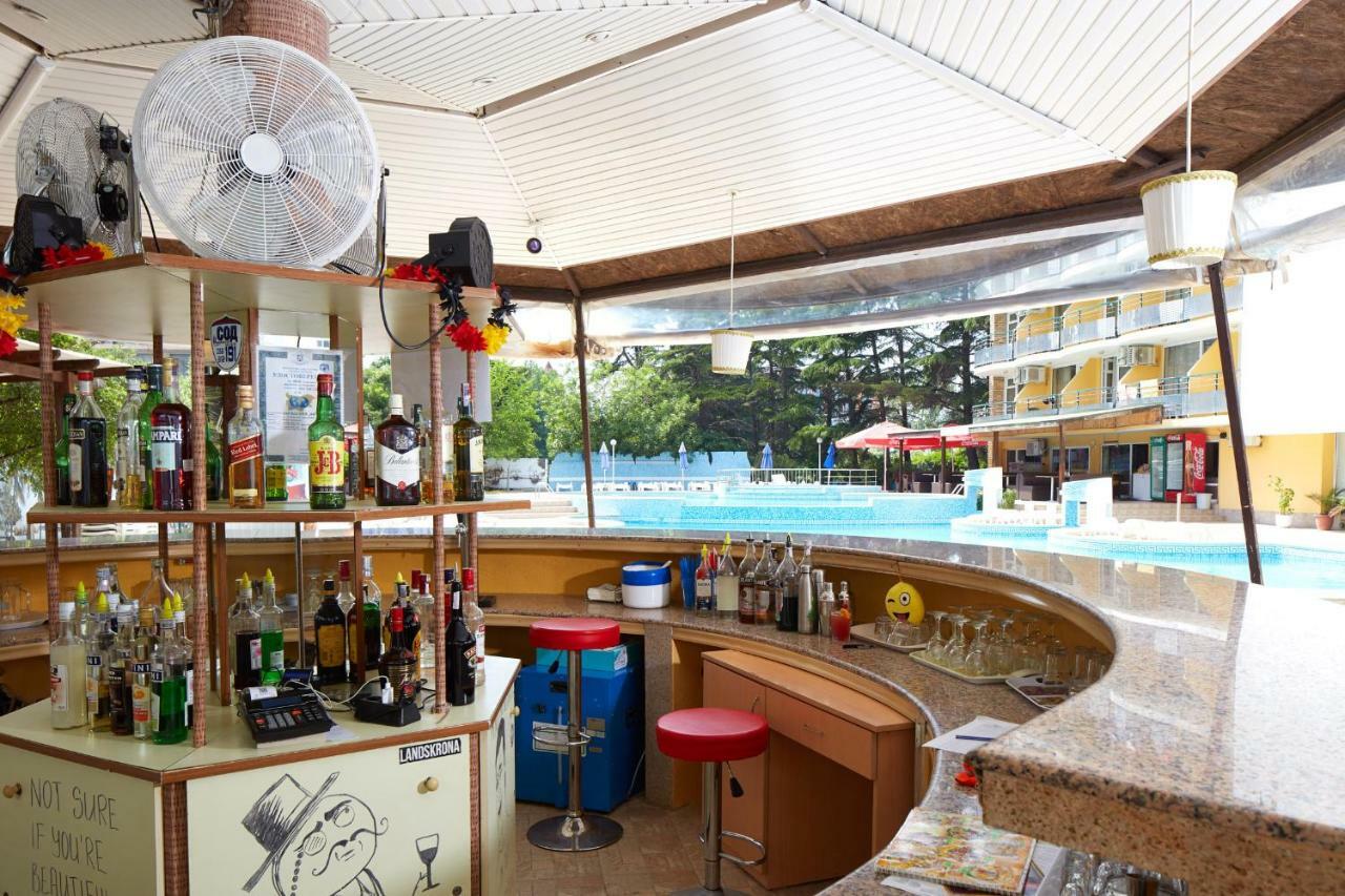 Hotel Yantra Sunny Beach Esterno foto
