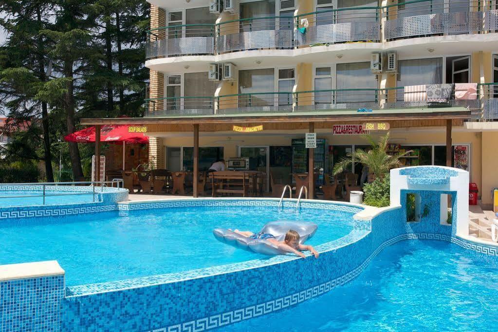 Hotel Yantra Sunny Beach Esterno foto